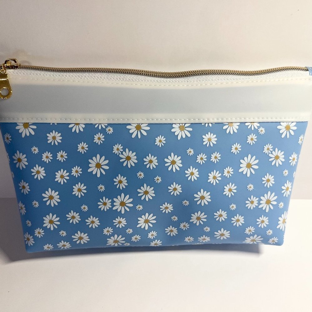 Handmade Jelly Fabric Daisy Print Makeup Bag! 10”W x 6”H